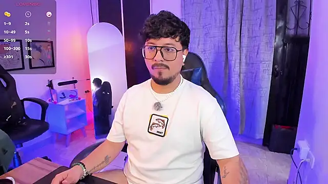 DaviidEvans_ webkamerás műsora