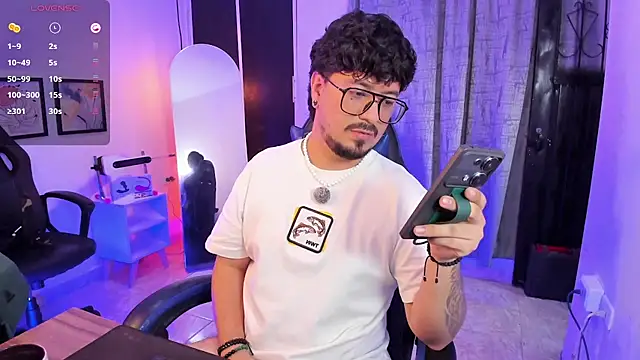 عرض كام DaviidEvans_