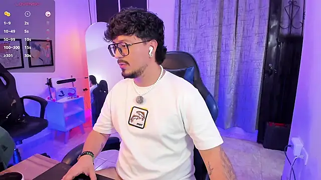 عرض كام DaviidEvans_