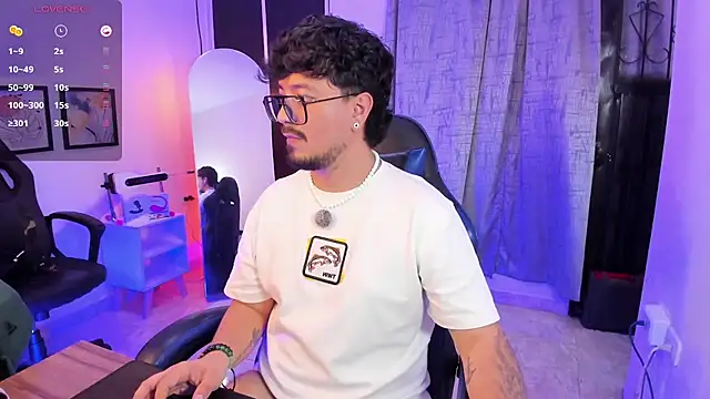 عرض كام DaviidEvans_