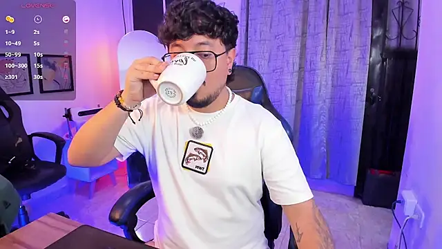 DaviidEvans_のウェブカメラショー