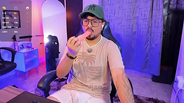 عرض كام DaviidEvans_