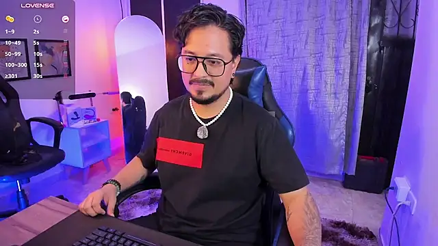 عرض كام DaviidEvans_