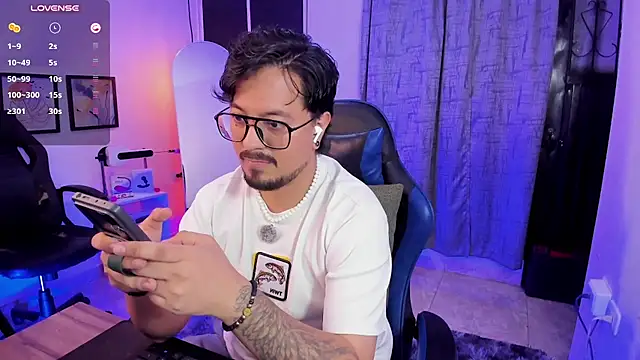 عرض كام DaviidEvans_
