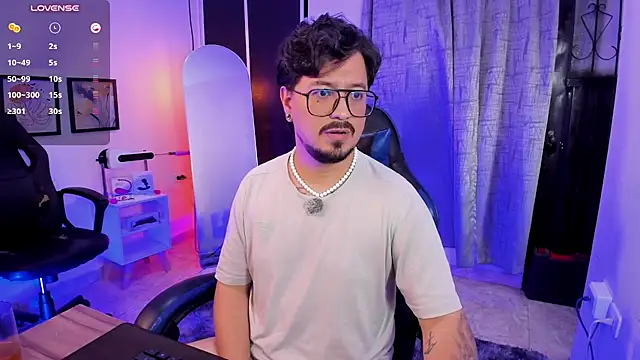 DaviidEvans_ Webcam show