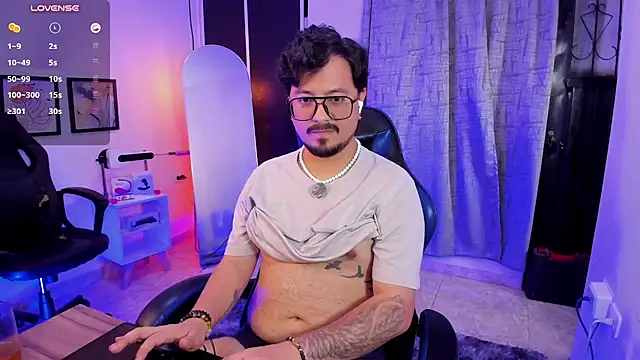 DaviidEvans_ Webcam show