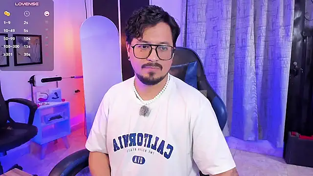DaviidEvans_ Show Webcam