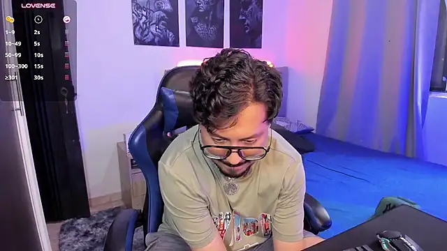 DaviidEvans_ Show Webcam