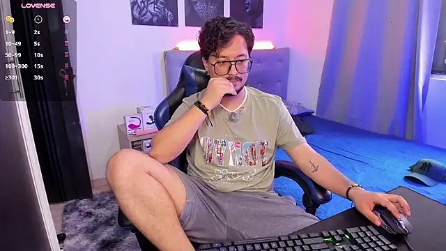 DaviidEvans_ Webcam show