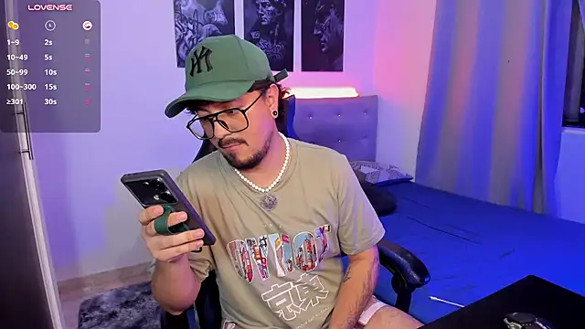 DaviidEvans_ Pertunjukan Webcam