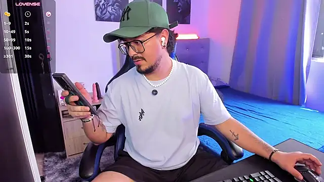 عرض كام DaviidEvans_
