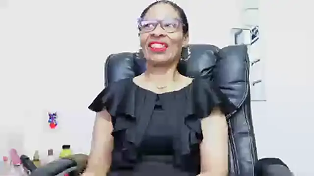 Aries_Mature's Webcam Show