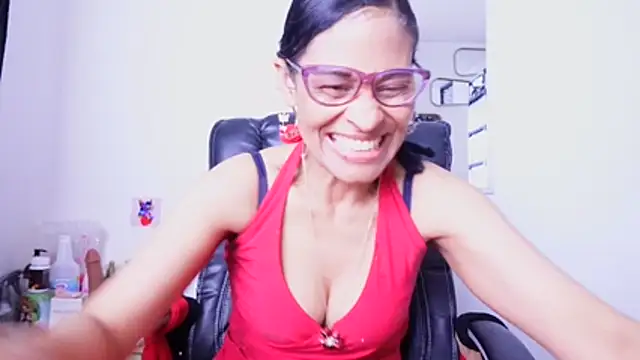 Aries_Mature Pertunjukan Webcam