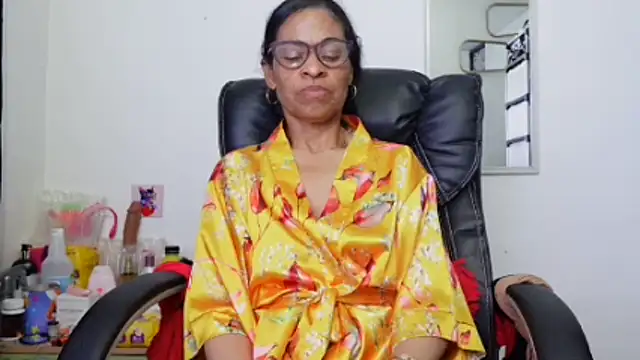 Aries_Mature's Webcam Show