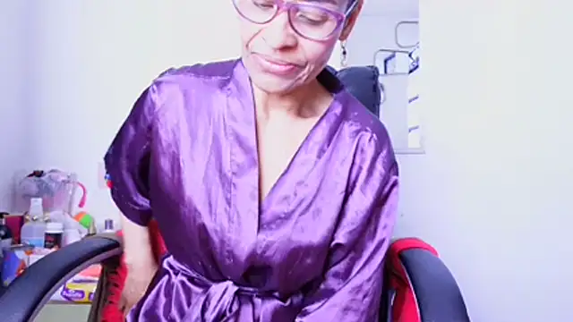 Aries_Mature Webcam Show