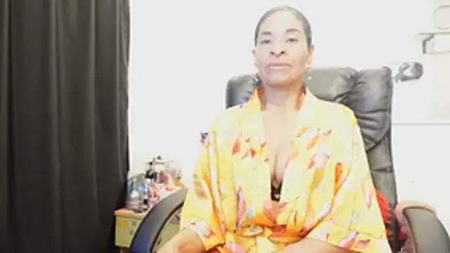 Aries_Mature Webcam-Show