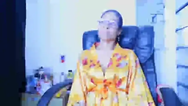 Aries_Mature's Webcam Show