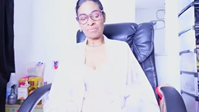 Aries_Mature Webcam-Show