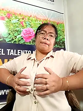 __valentina18 网络视讯表演