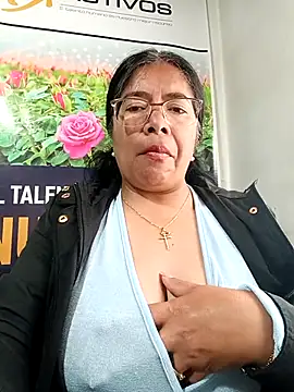 __valentina18's Live XXX Chat