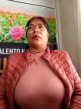 __valentina18 ওয়েবক্যাম শো