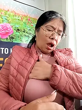 Pokazy przed kamerką – __valentina18
