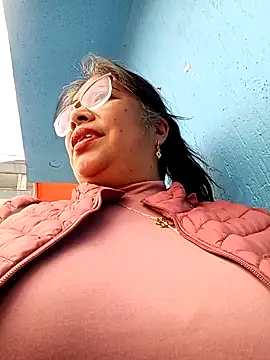 __valentina18's Live XXX Chat