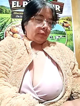 __valentina18 Webcam Show
