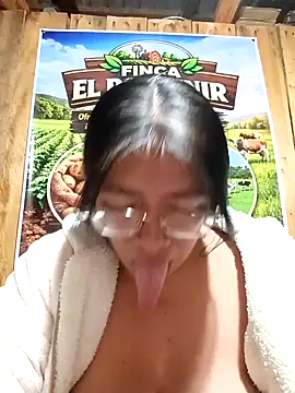 __valentina18のライブXXXチャット