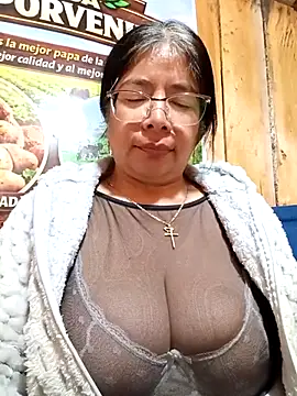 Pokazy przed kamerką – __valentina18