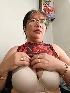 __valentina18: вебкам-шоу
