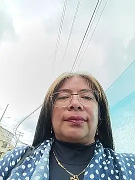__valentina18のライブXXXチャット