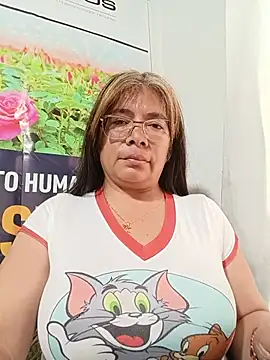 Chat +18 de __valentina18 ao vivo