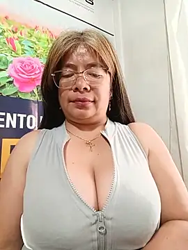 __valentina18 Webcam-Show