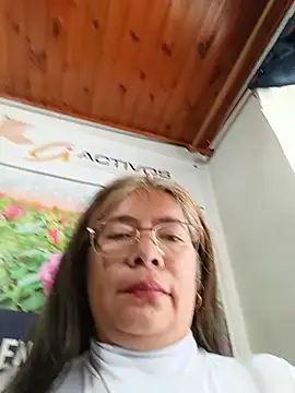 __valentina18: вебкам-шоу