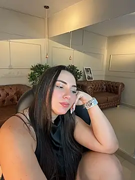 הופעת וובקאם של ava_blue