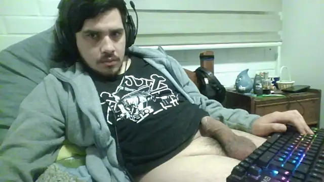 hung_weeb Adlı Modelin Web Kamerası Şovu
