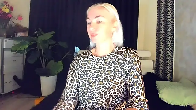 Онлайн чат XXX VainEnchantress