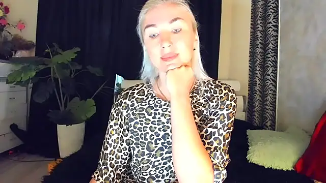 Вебкам-шоу VainEnchantress