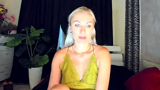 VainEnchantressn Live XXX chat