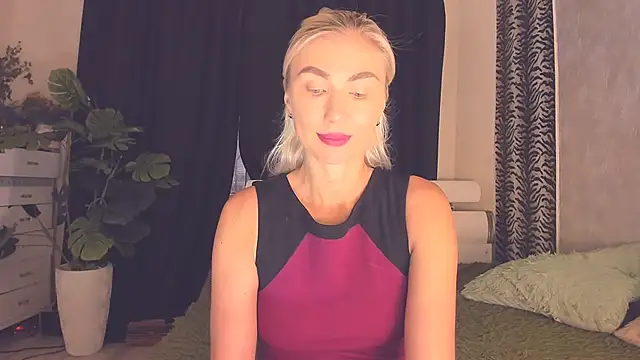 Živý XXX chat Karma_S_U_T_R_A