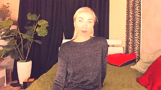 Chatroom XXX en direct de Karma_S_U_T_R_A