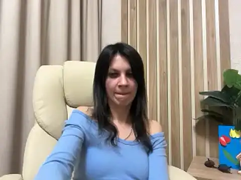 InjaAtHome's Live XXX Chat