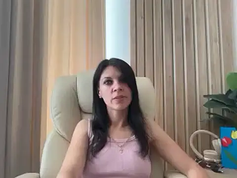 InjaAtHome live XXX chat