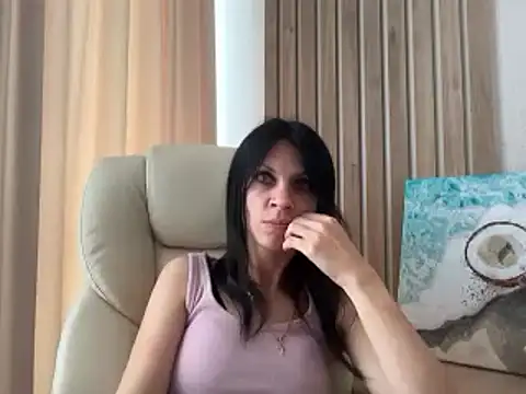 Онлайн чат XXX InjaAtHome