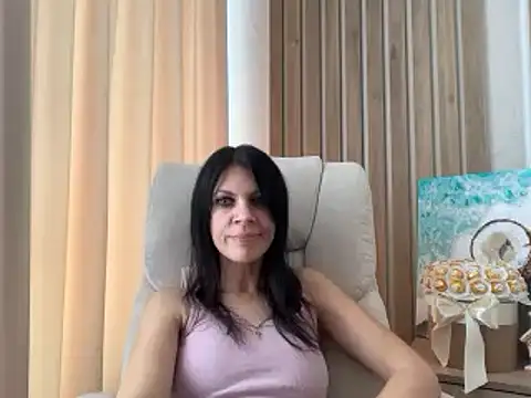 InjaAtHome's Live XXX Chat