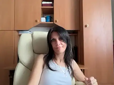 Živý XXX chat InjaAtHome