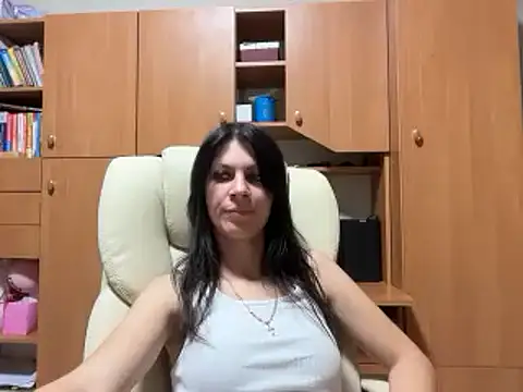 Chat XXX ao vivo de InjaAtHome