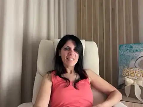 InjaAtHome's Live XXX Chat