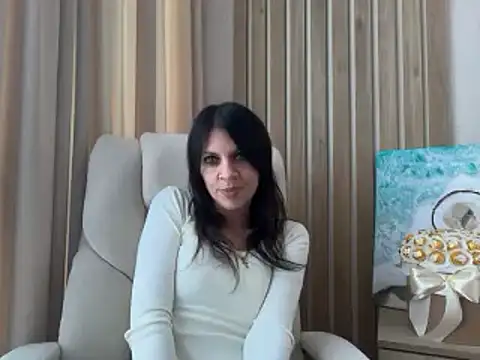 Chat XXX en directo de InjaAtHome